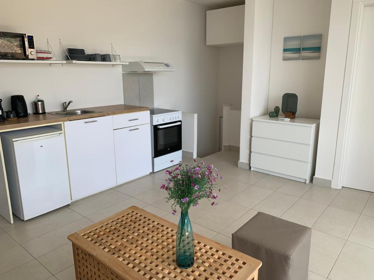 Caldera Blue Apartment Aliki  Bagian luar foto