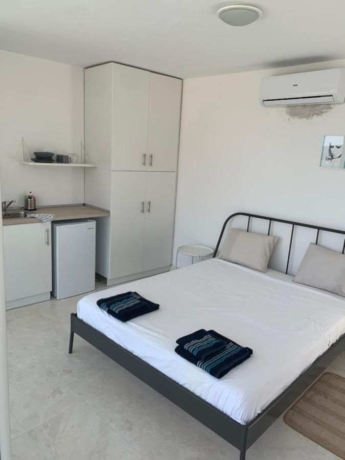 Caldera Blue Apartment Aliki  Bagian luar foto